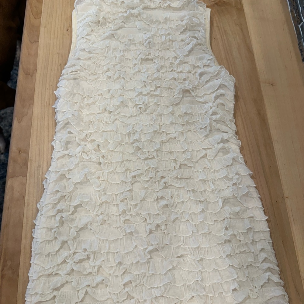 Sleeveless Ruffled Cream Top - Picture 6 of 6